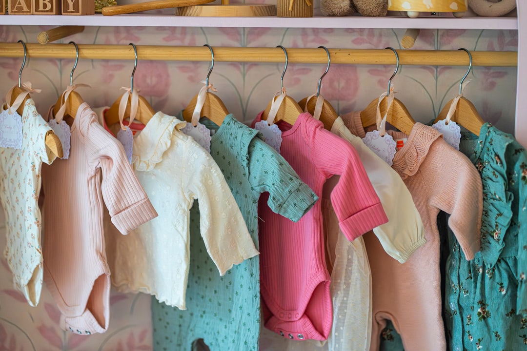 아기 외출 가방 봄옷 챙기기